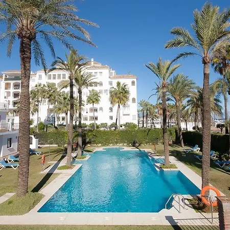 Marina Real 442 Apartment
